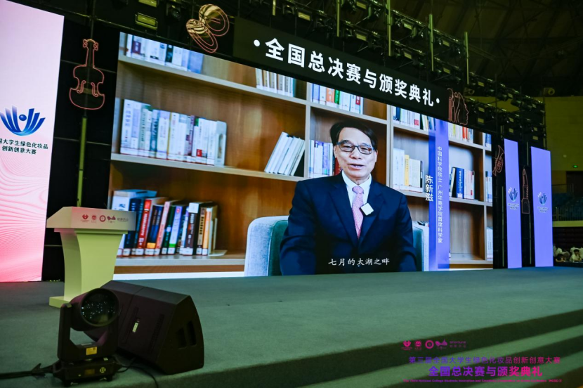 1754962046792748.png 1.png